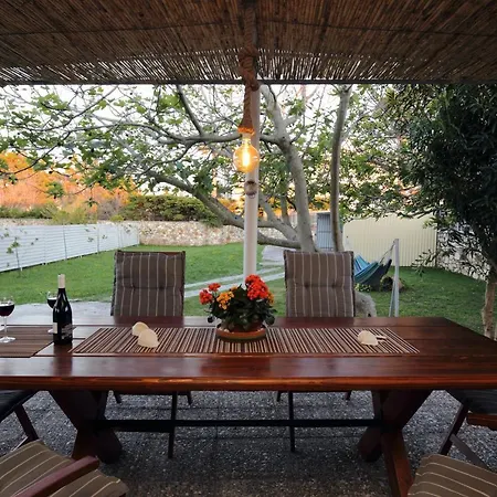 Rontos House, Seaside * אגיוס יואניס